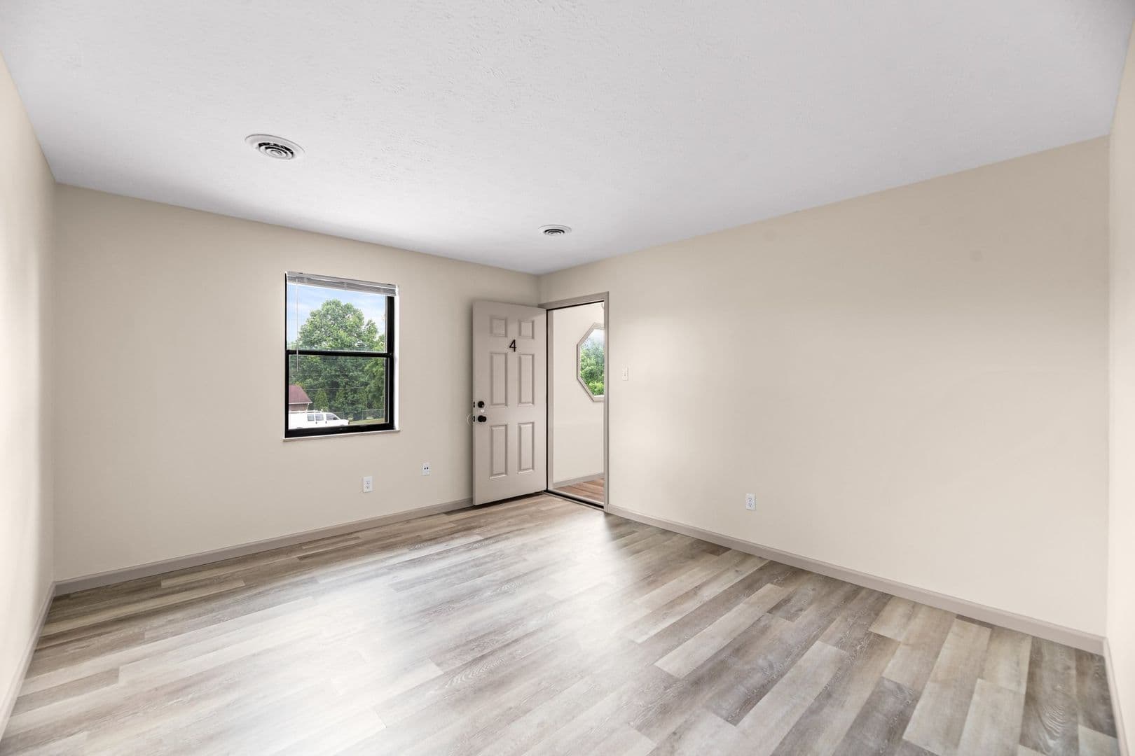 Knoxville Apartment: 4809 Cannon Ridge Drive