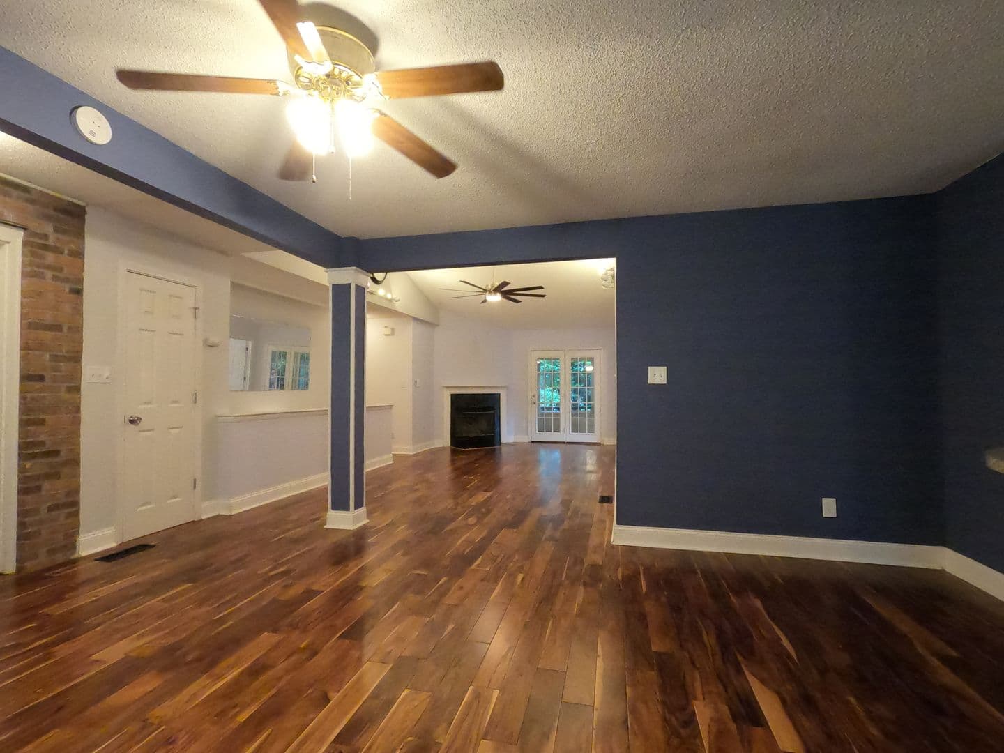 Knoxville House: 820 Sailview Road