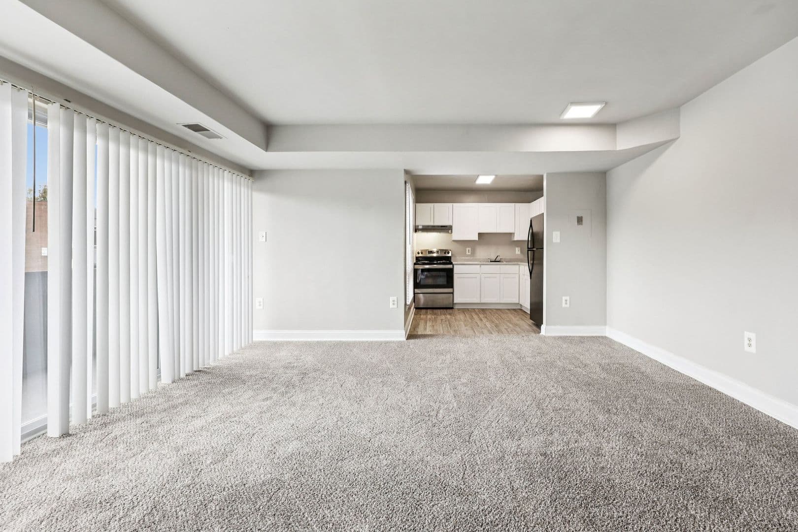 Capitol Heights Apartment: 6936 Walker Mill Rd.