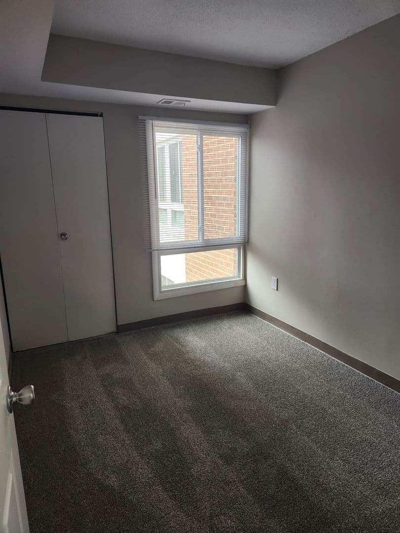 Capitol Heights Apartment: 6936 Walker Mill Rd.
