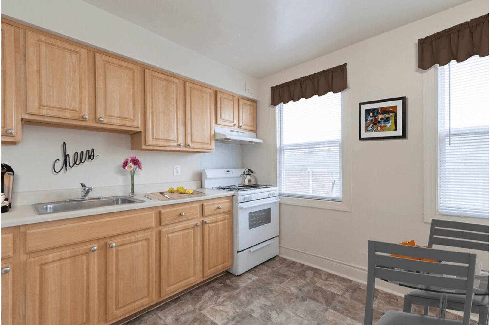 Baltimore Apartment: 1001 Arion Park Rd