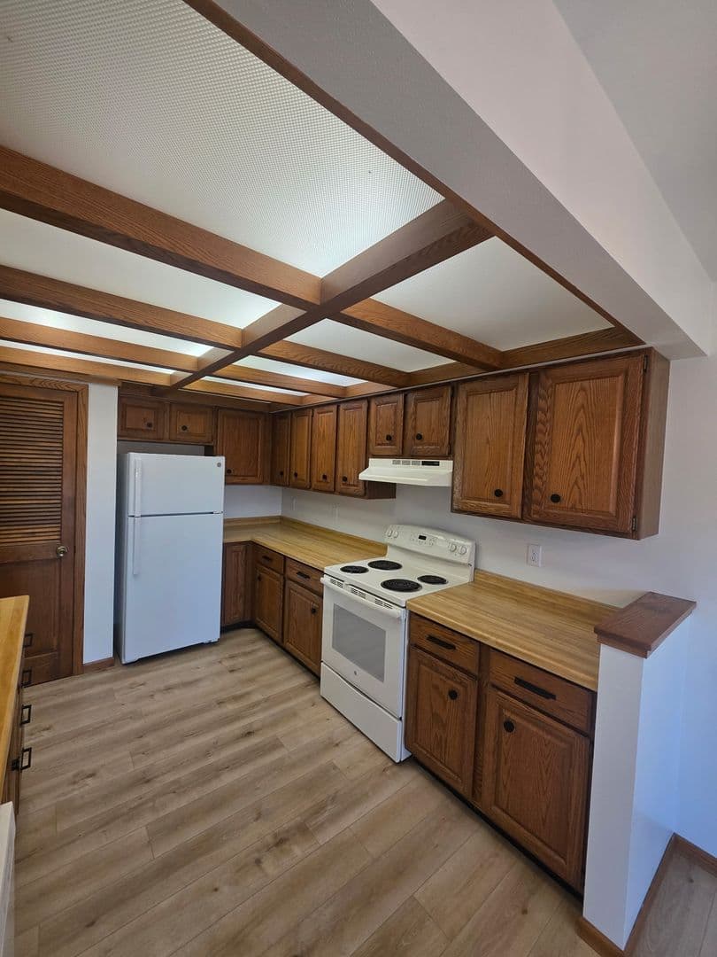 Wausau Apartment: 652-658 Butler Place