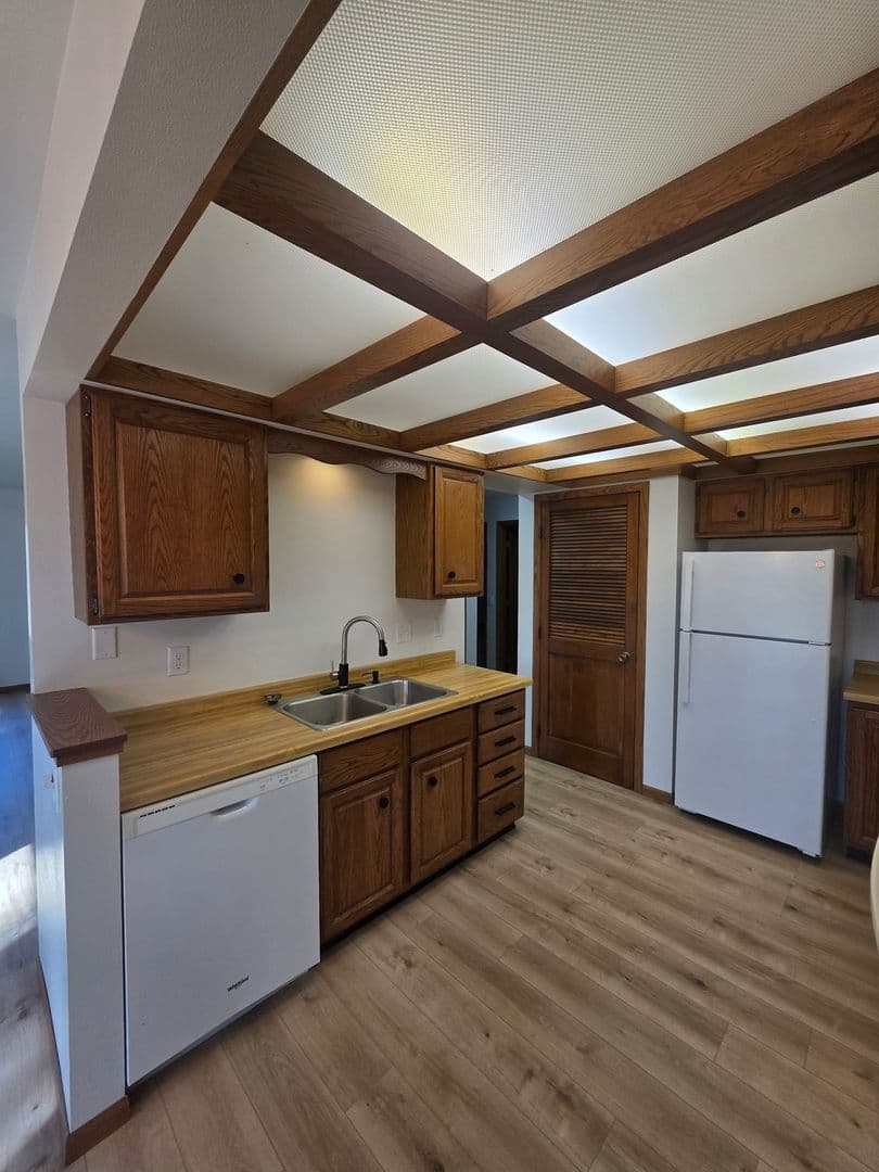 Wausau Apartment: 632-638 S 44th Avenue
