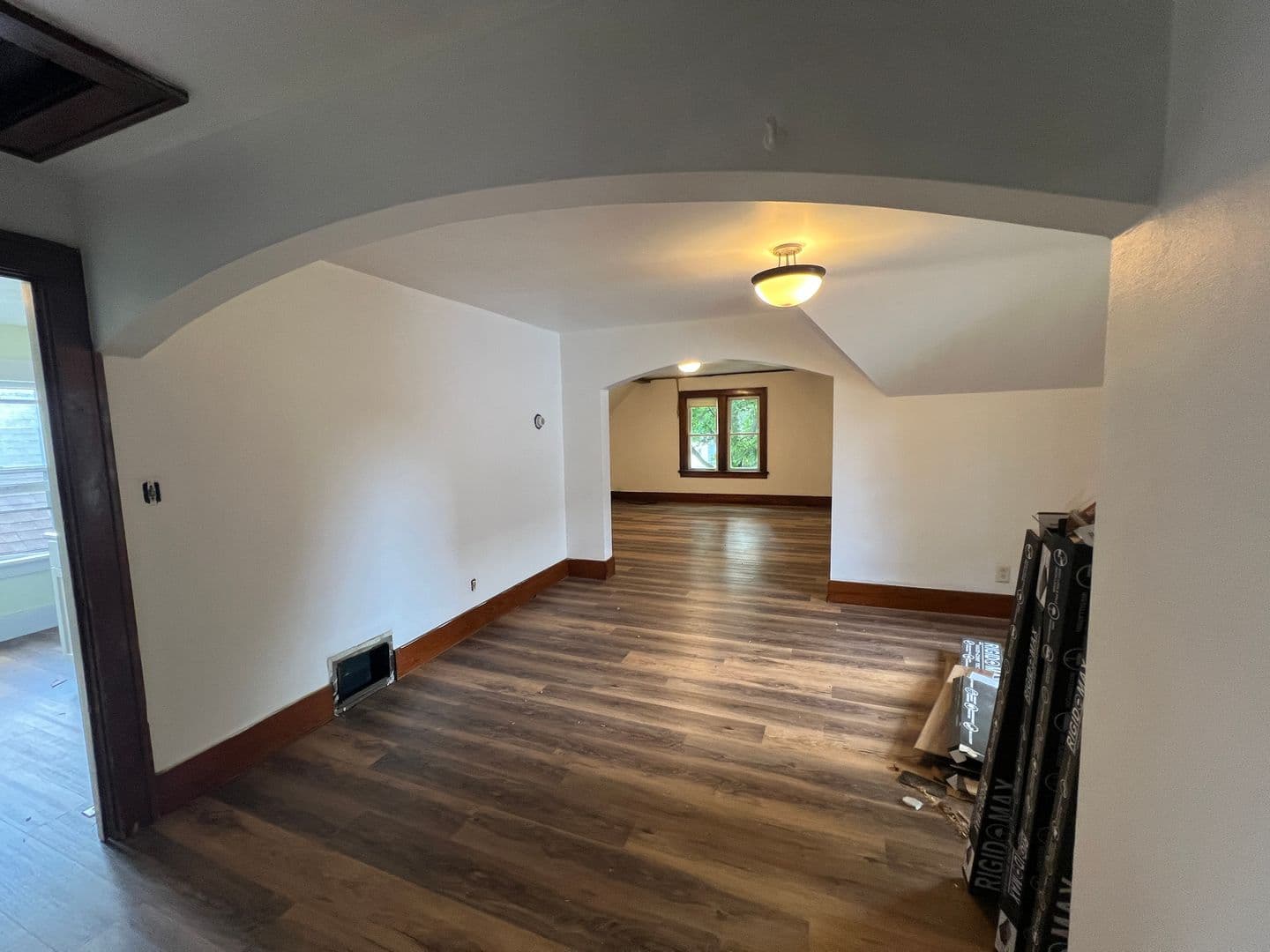 Wausau Apartment: 1031 S 5th Avenue