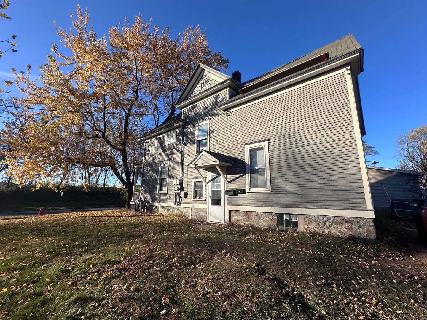Wausau Apartment: 1315/1317 Cleveland Avenue
