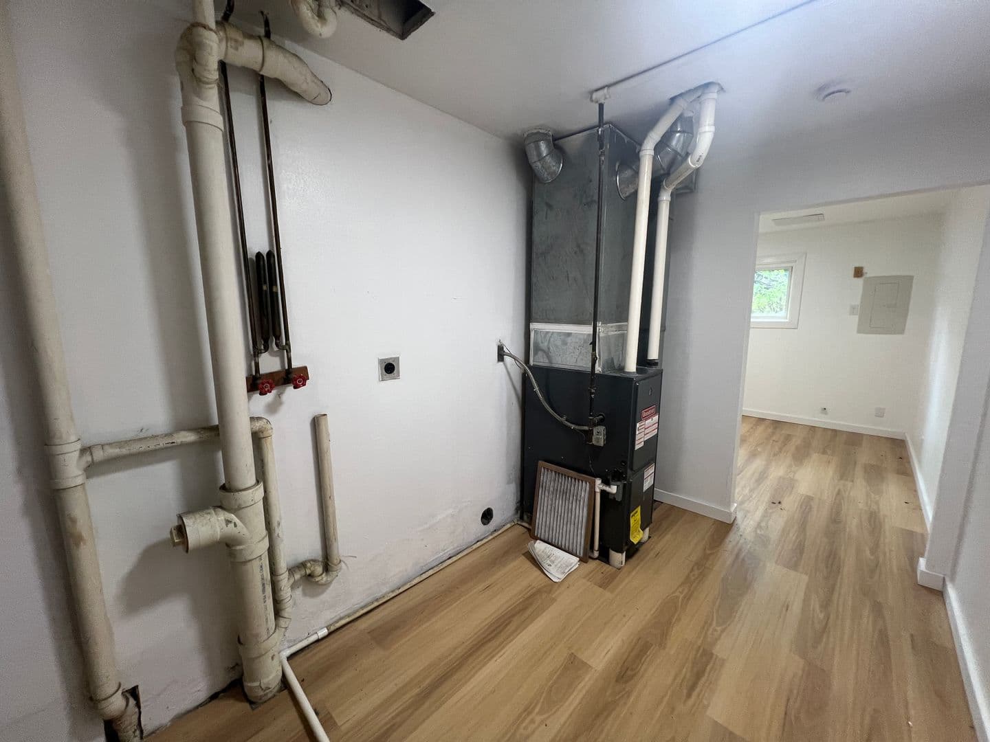 Schofield Apartment: 724-738 Ridgeland Avenue
