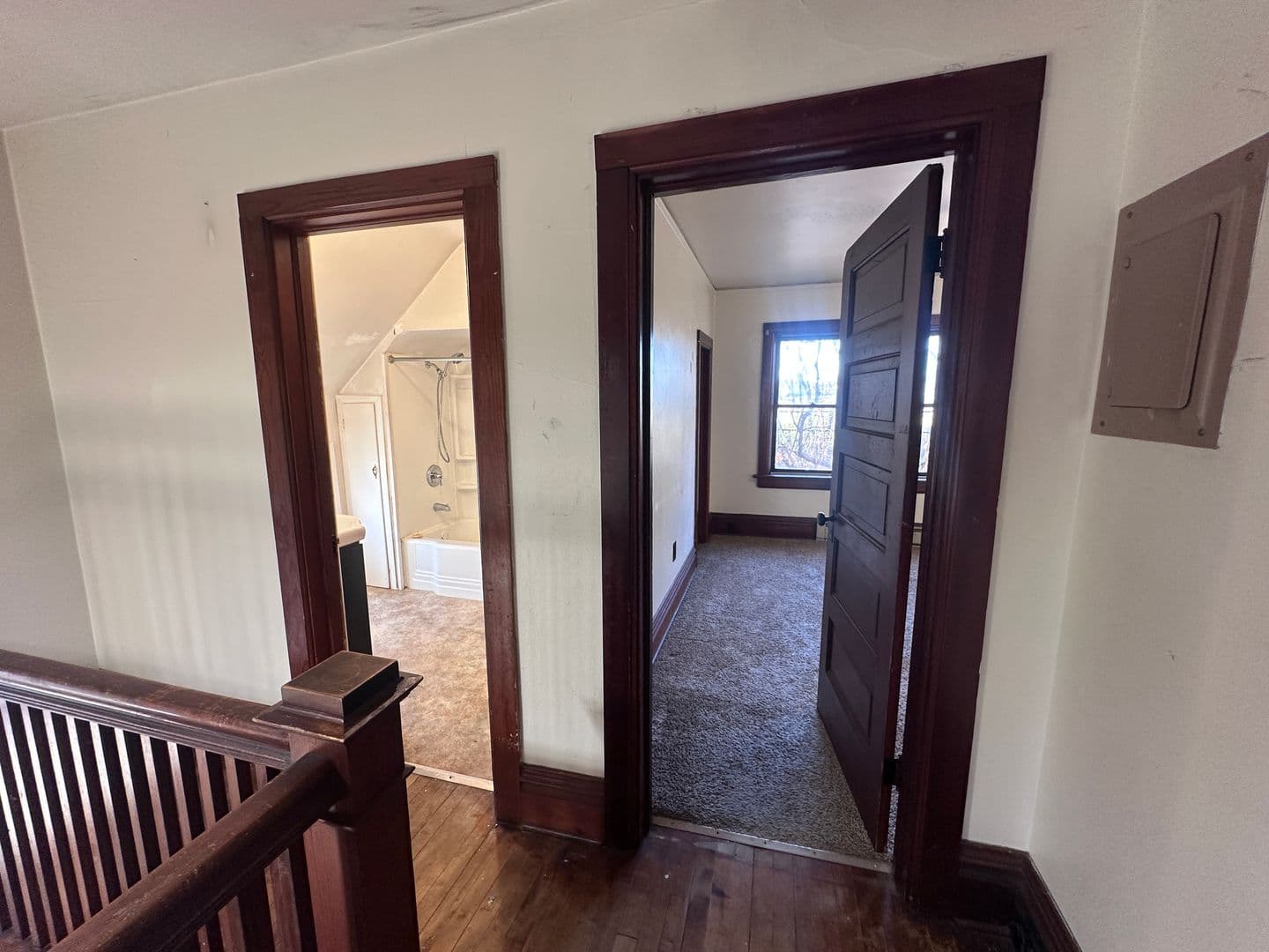 Wausau Apartment: 1315/1317 Cleveland Avenue
