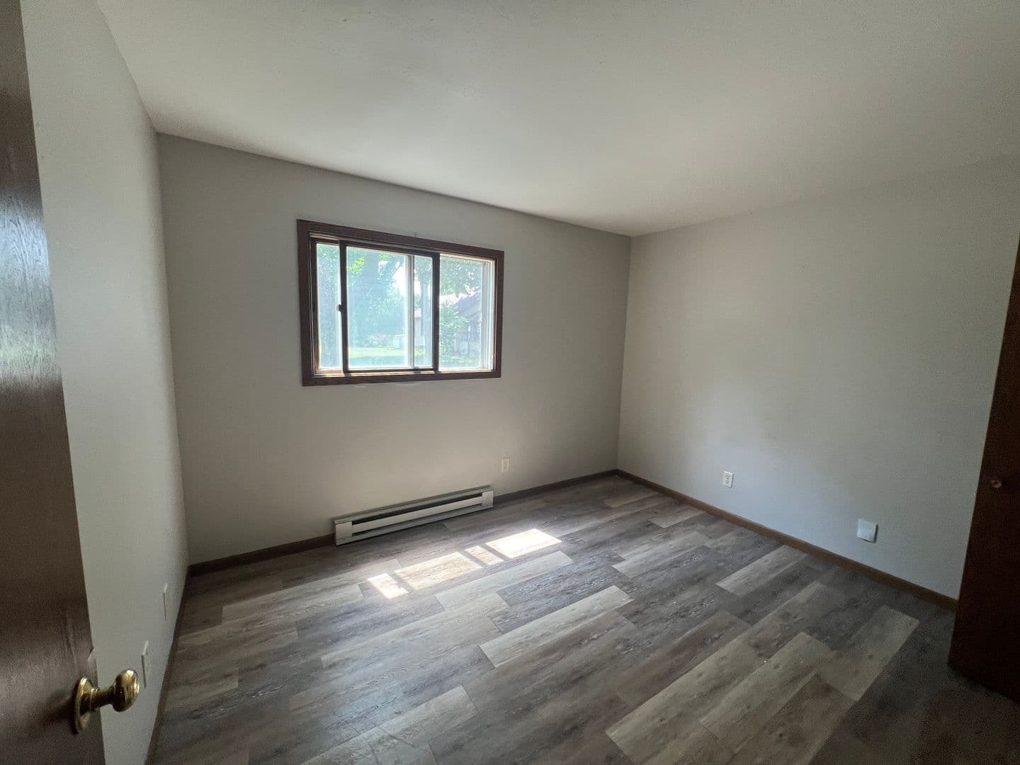 Wausau Apartment: 915 Genrich Street