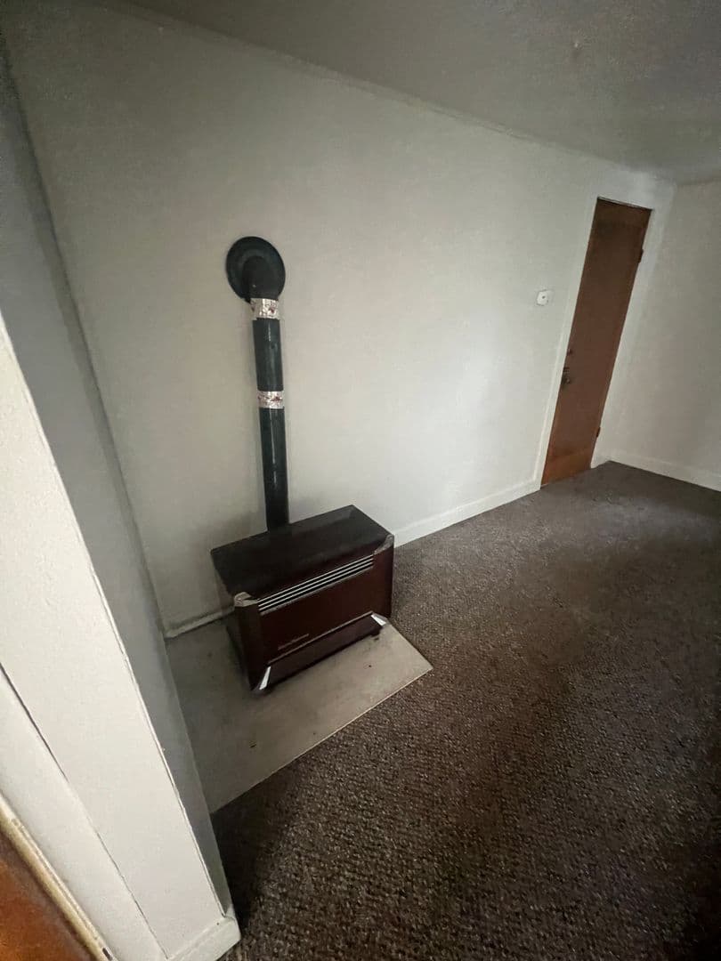 Marion Apartment: 710 North Main Street