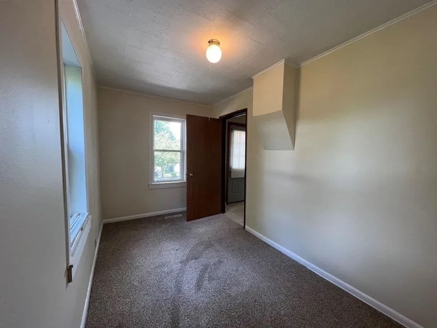 Merrill House: 808 Grand Avenue
