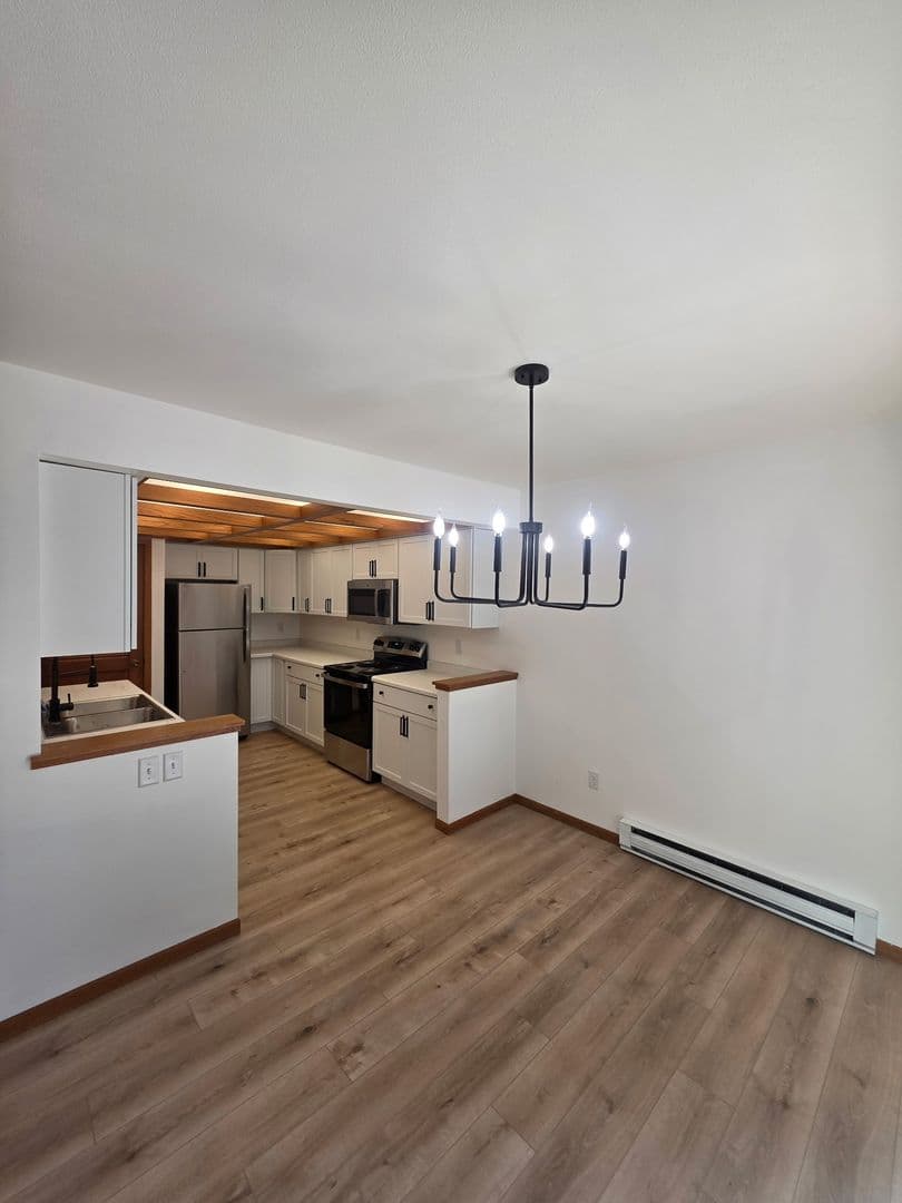 Wausau Apartment: 642-648 S 44th Avenue