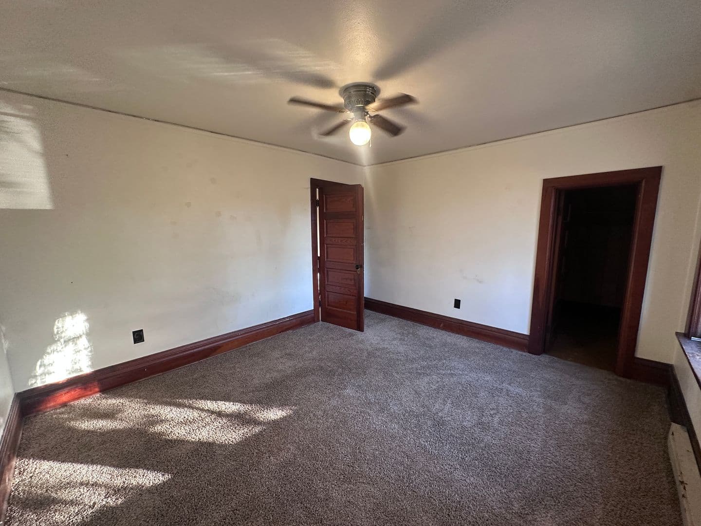 Wausau Apartment: 1315/1317 Cleveland Avenue