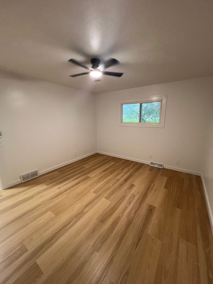 Schofield Apartment: 724-738 Ridgeland Avenue