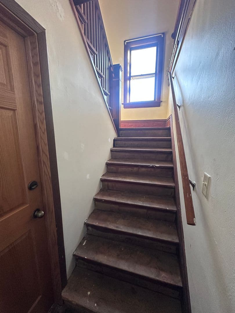 Wausau Apartment: 1315/1317 Cleveland Avenue