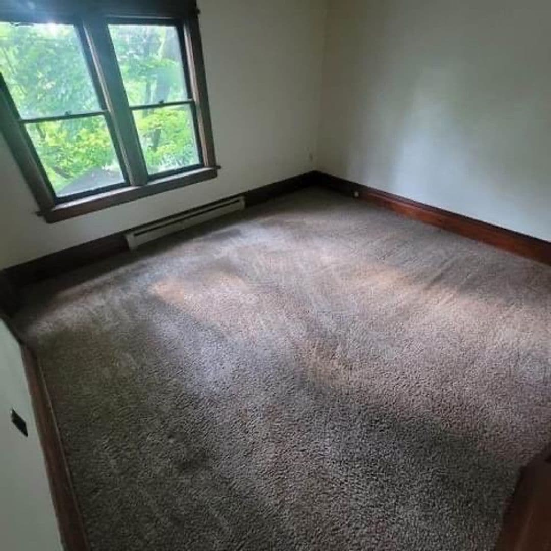 Wausau Apartment: 1315/1317 Cleveland Avenue