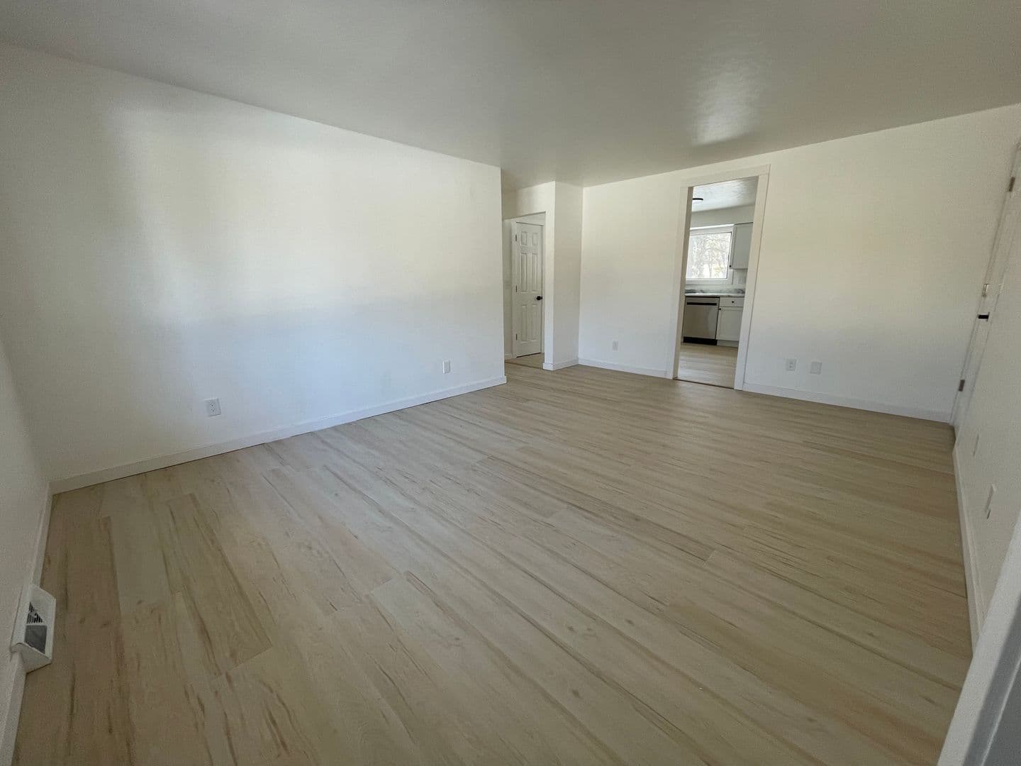 Wisconsin Rapids Apartment: 1310 21st Ave S