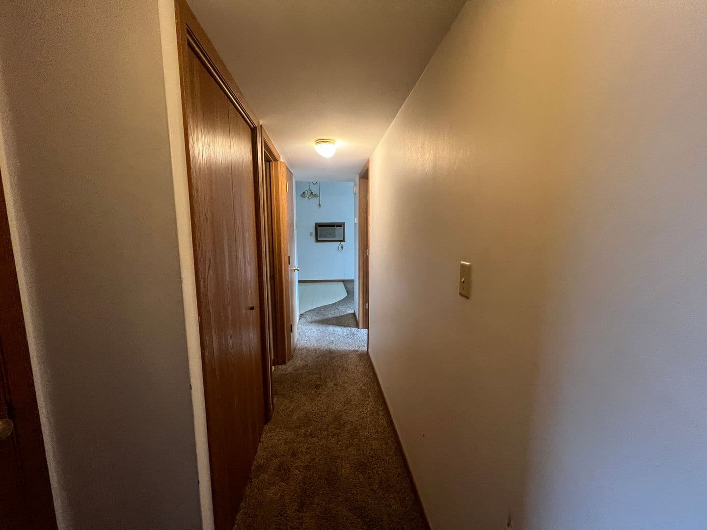 Schofield Apartment: 2306 Radtke Avenue