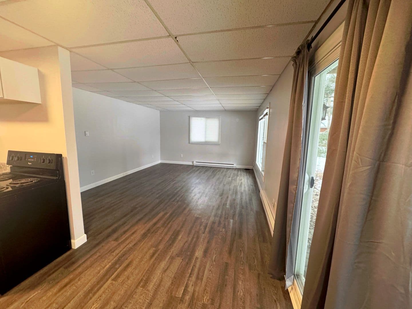 Weston Apartment: 2711 Jelinek Avenue