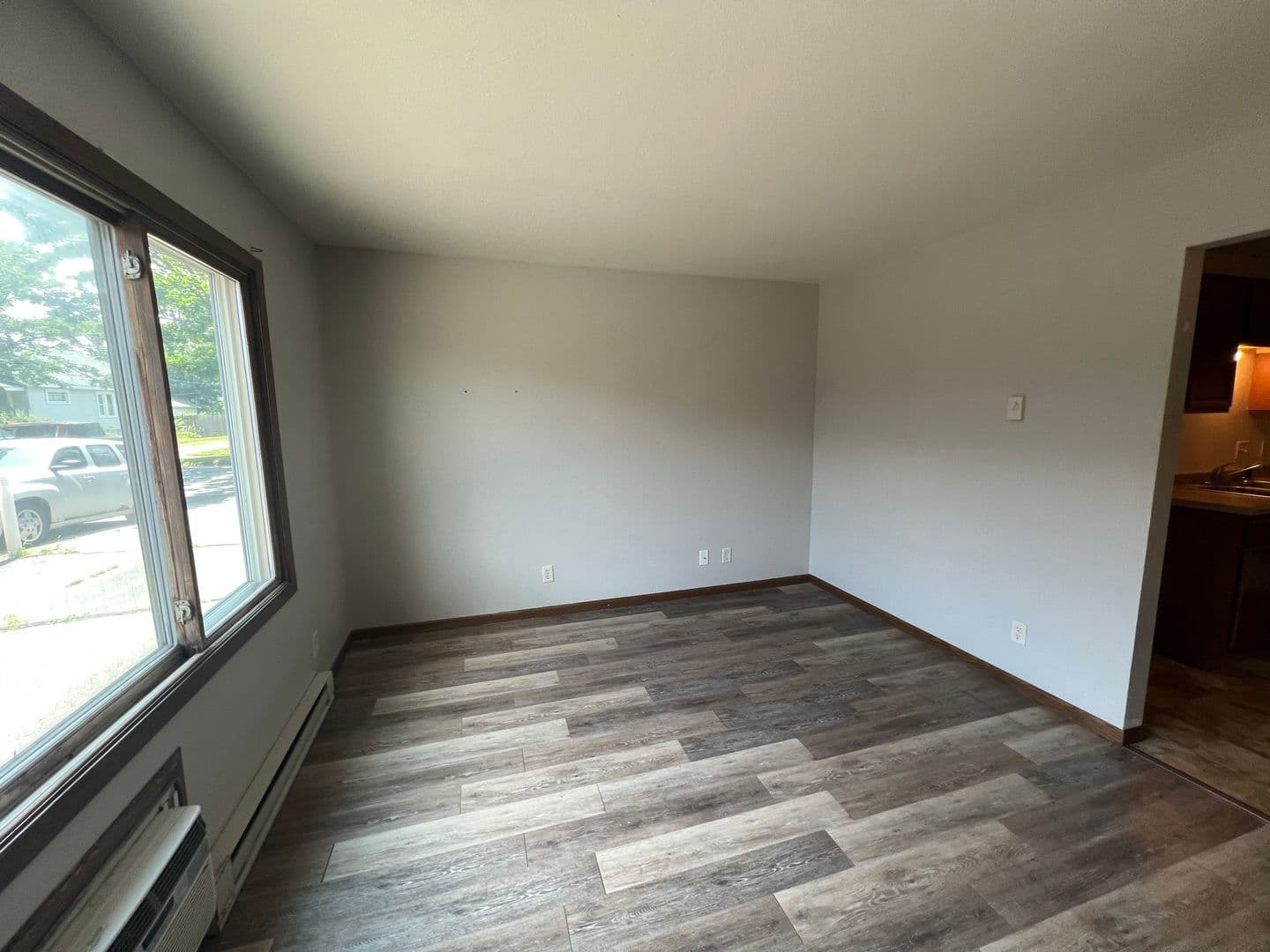 Wausau Apartment: 915 Genrich Street