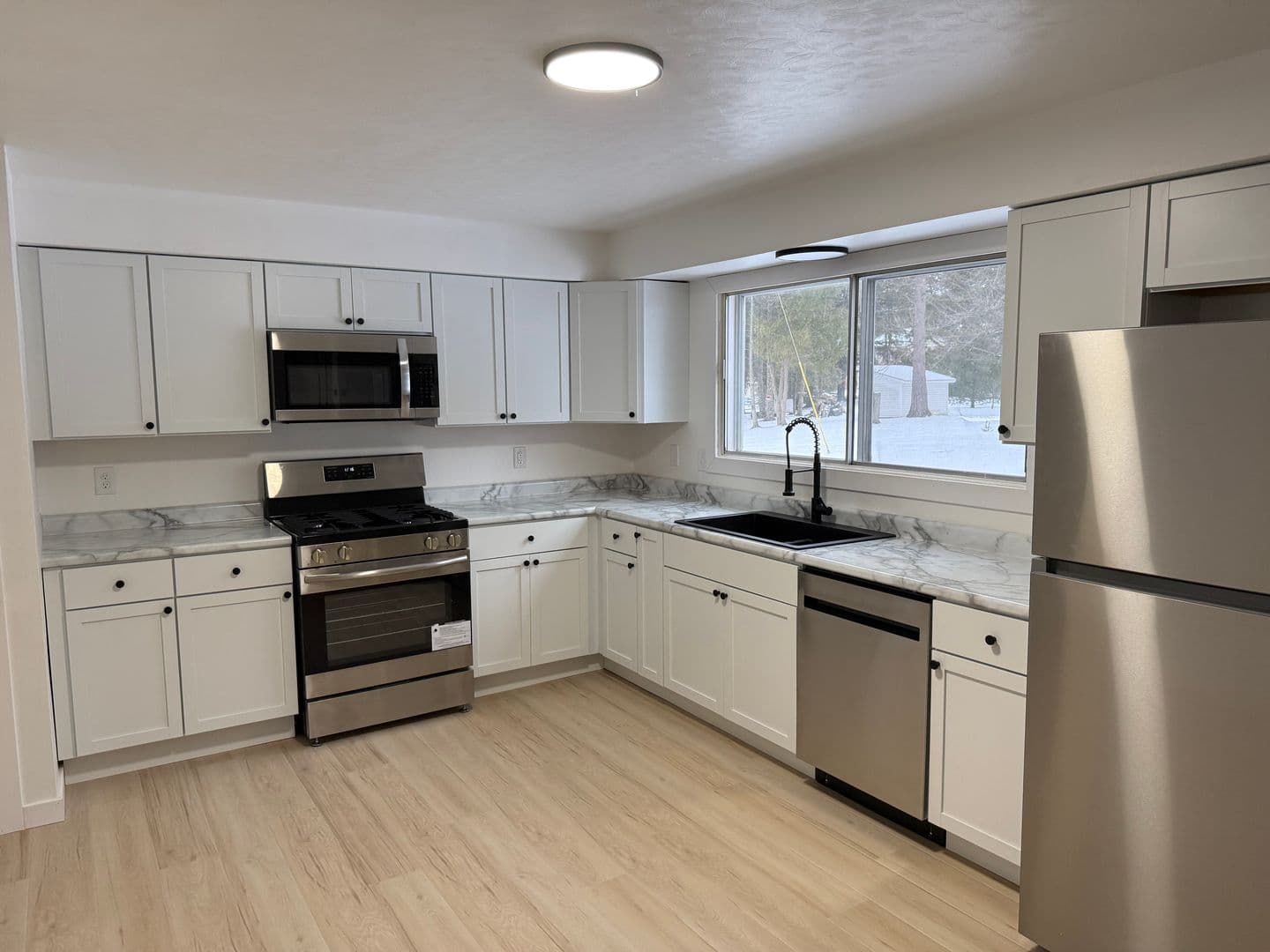 Wisconsin Rapids Apartment: 1310 21st Ave S