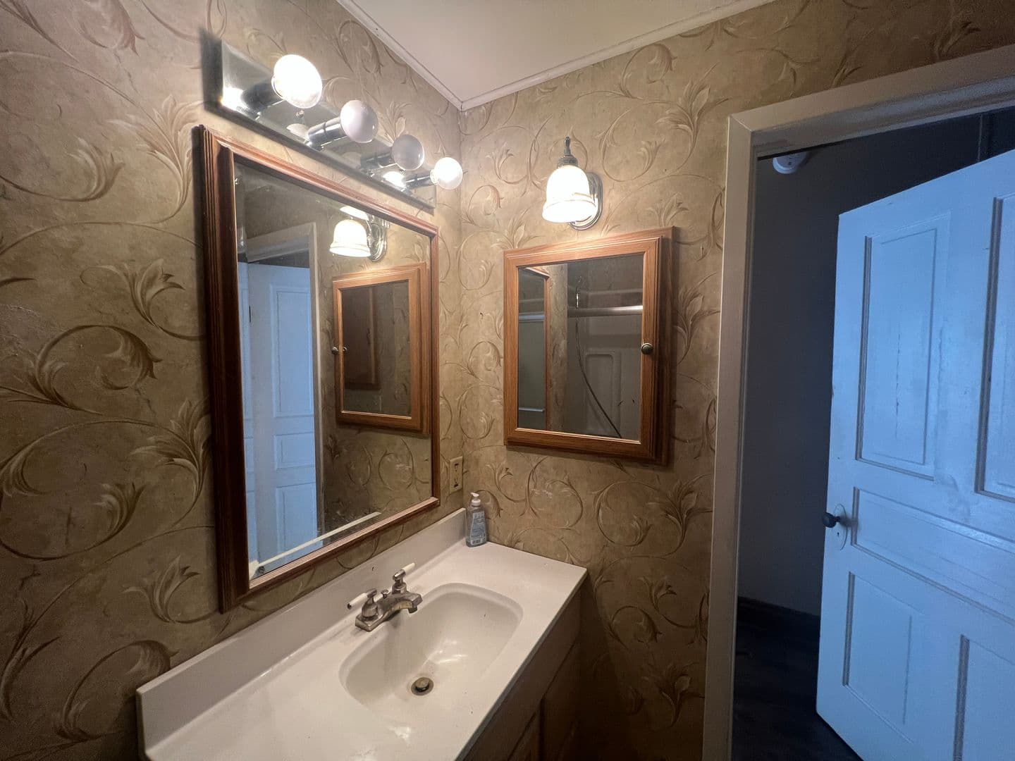 Wausau Apartment: 701-703 Prospect Ave