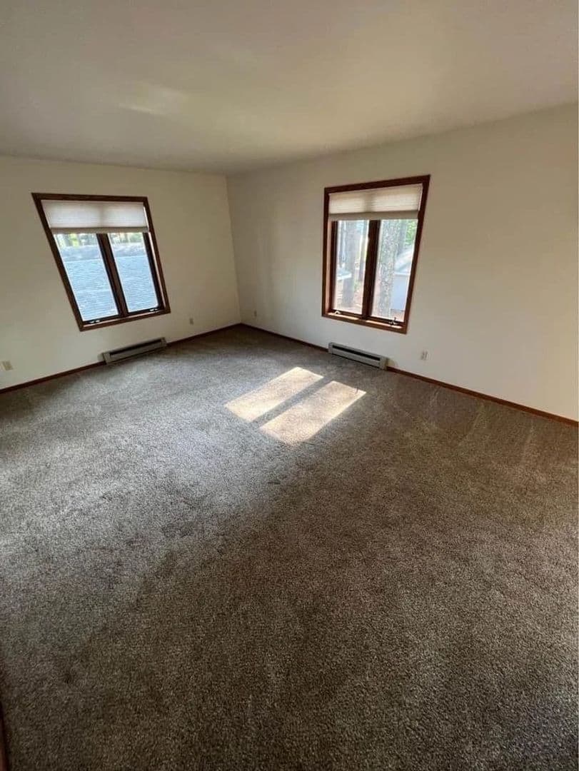 Wausau Apartment: 652-658 Butler Place