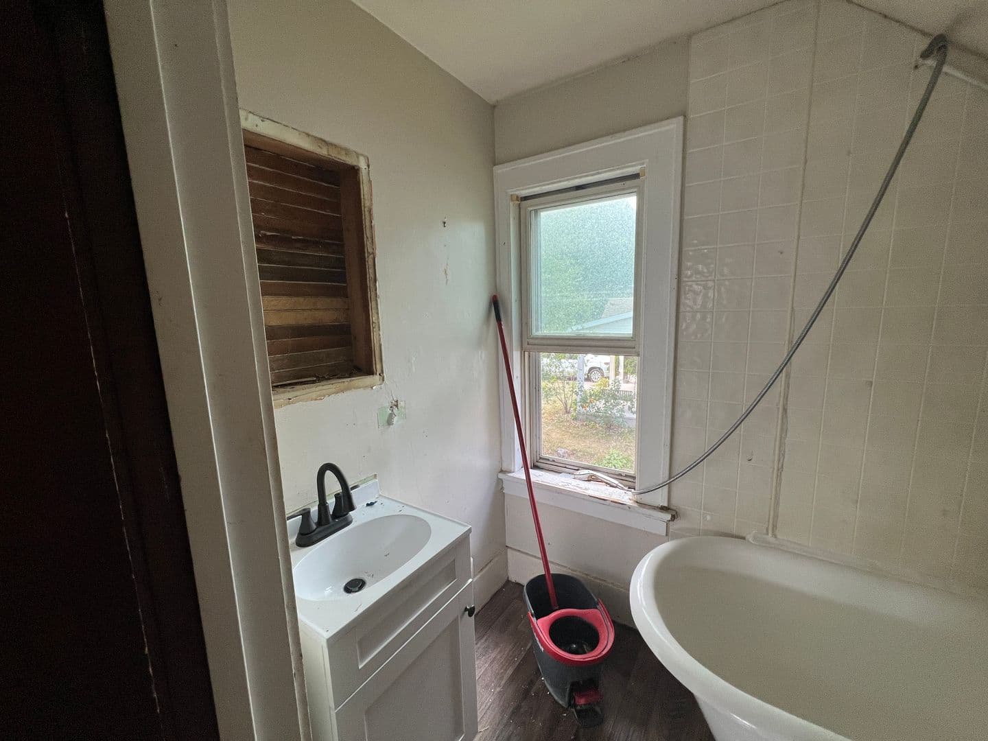 Wausau Apartment: 1031 S 5th Avenue