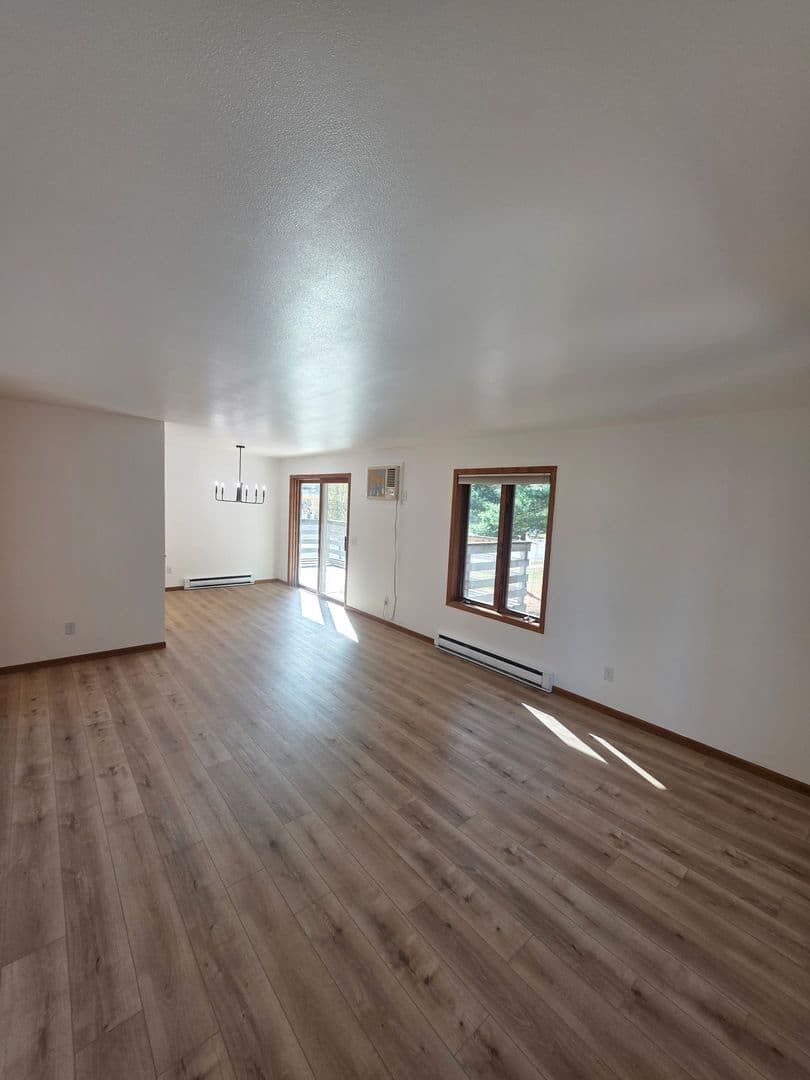 Wausau Apartment: 642-648 S 44th Avenue