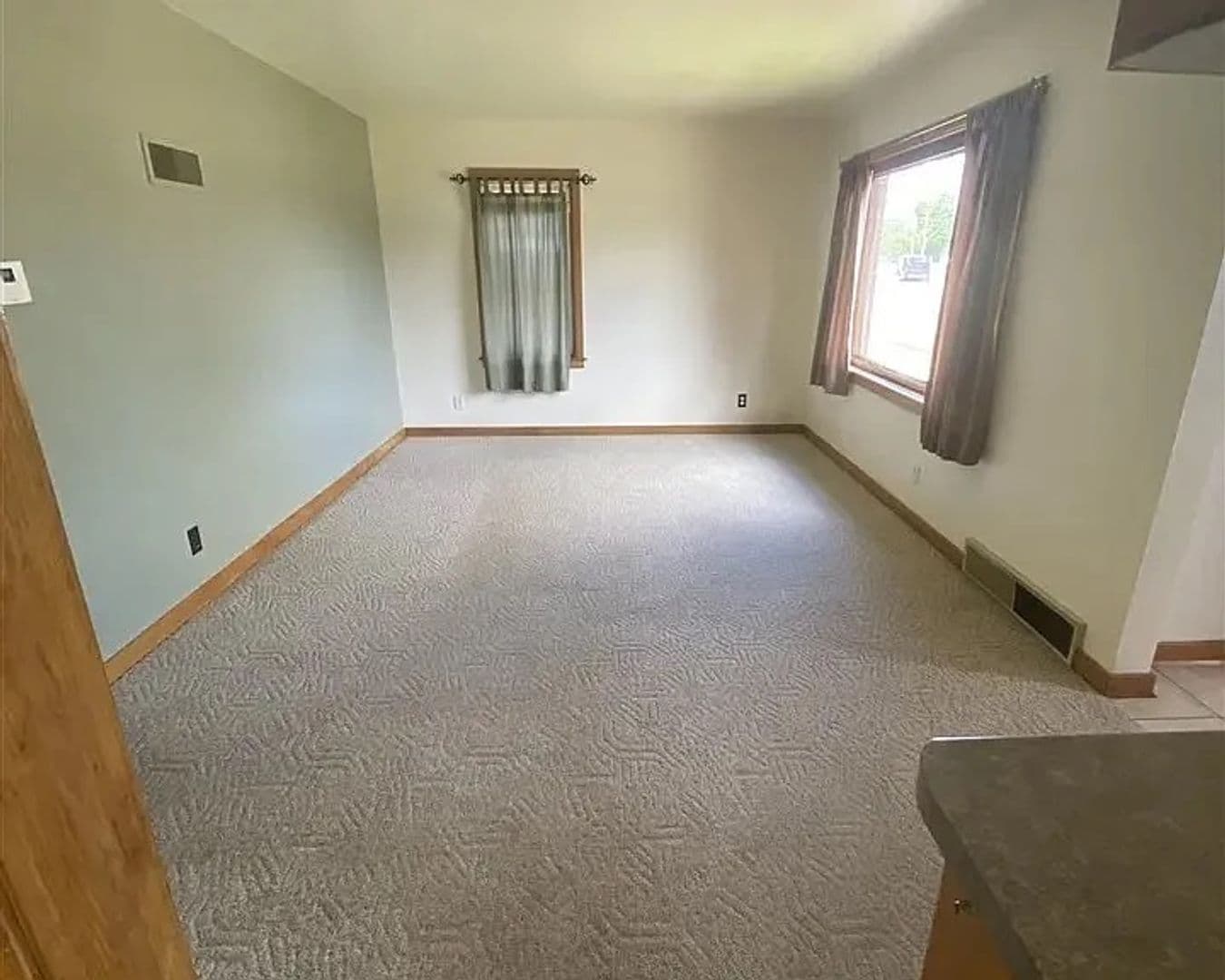 Merrill Apartment: 1200 E 2nd Street