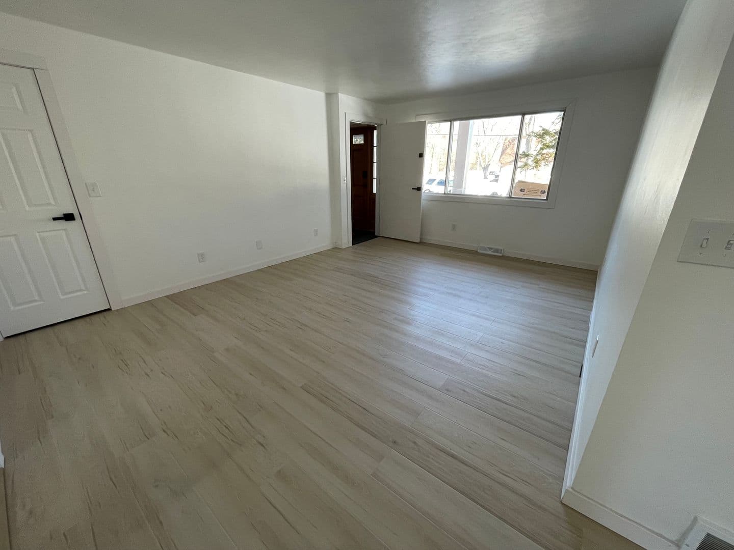 Wisconsin Rapids Apartment: 1310 21st Ave S