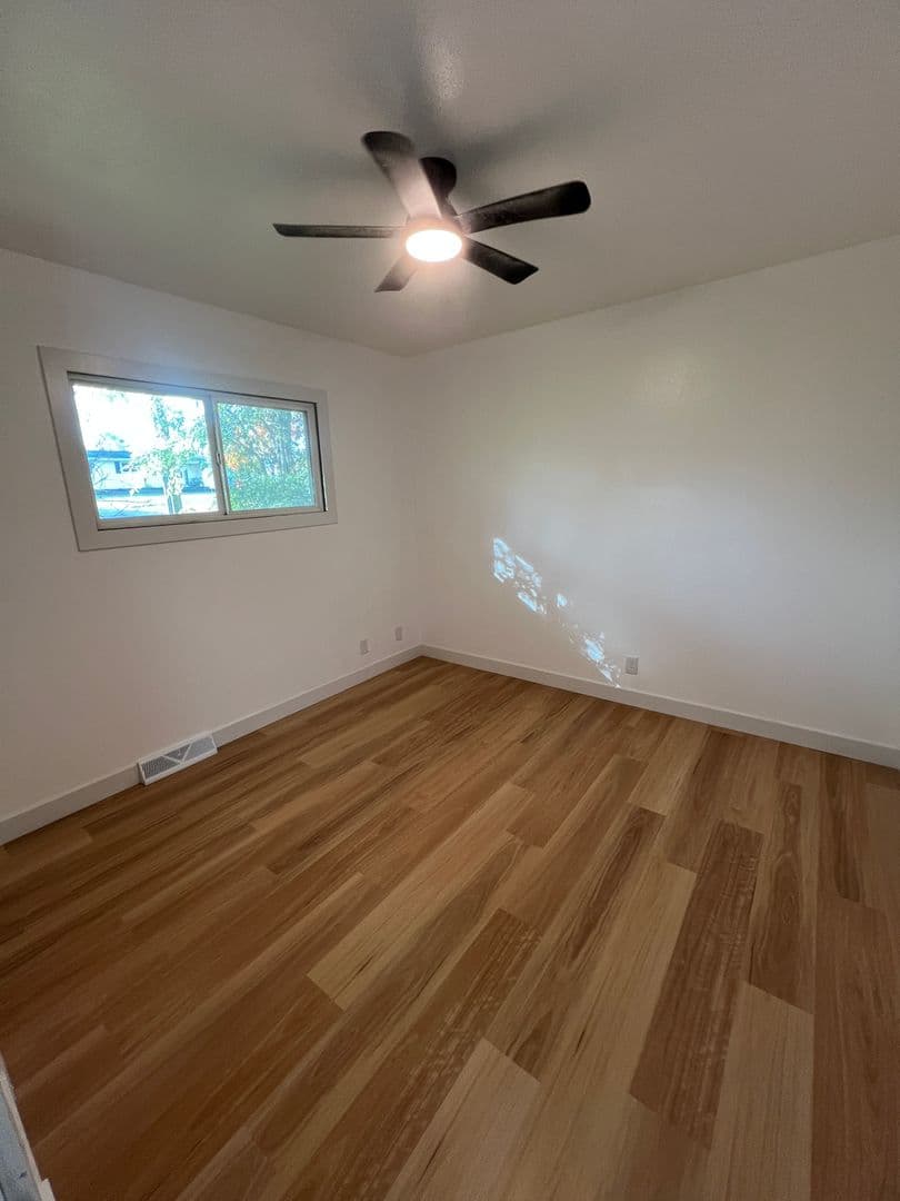 Schofield Apartment: 724-738 Ridgeland Avenue