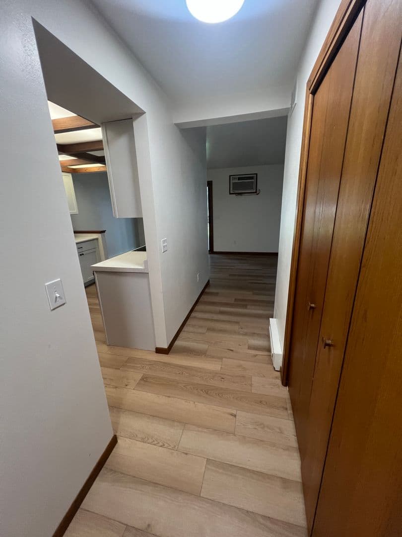 Wausau Apartment: 642-648 S 44th Avenue