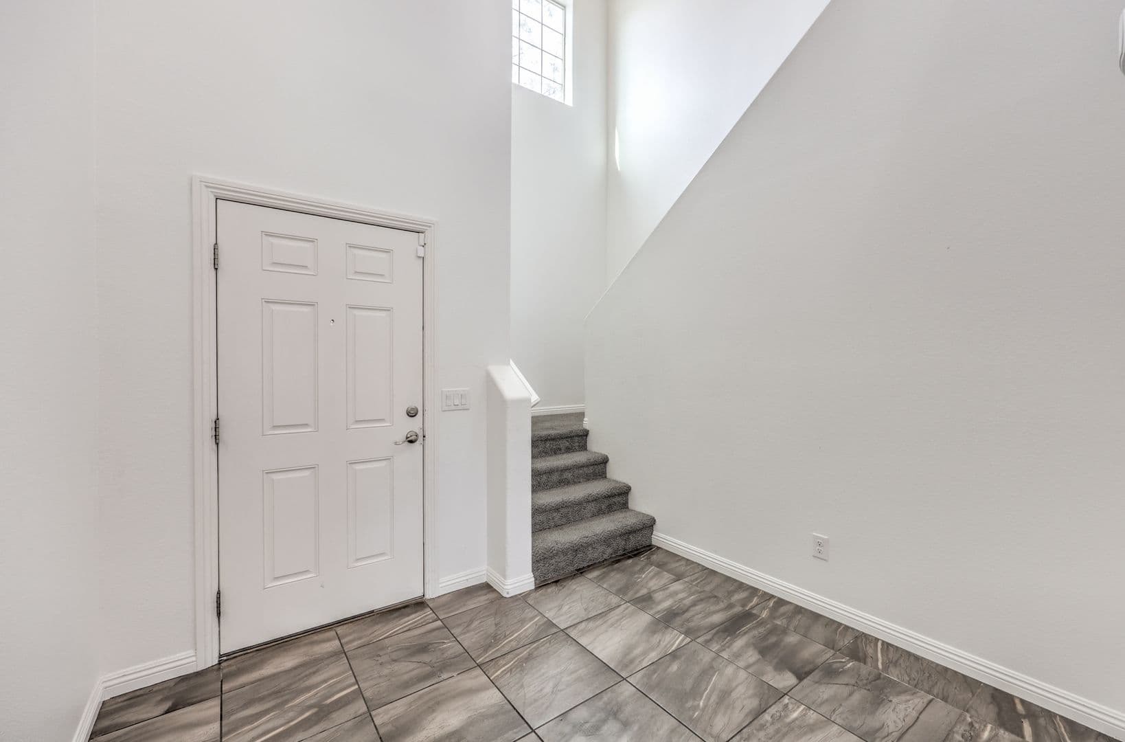 Henderson House: 824 Plockton