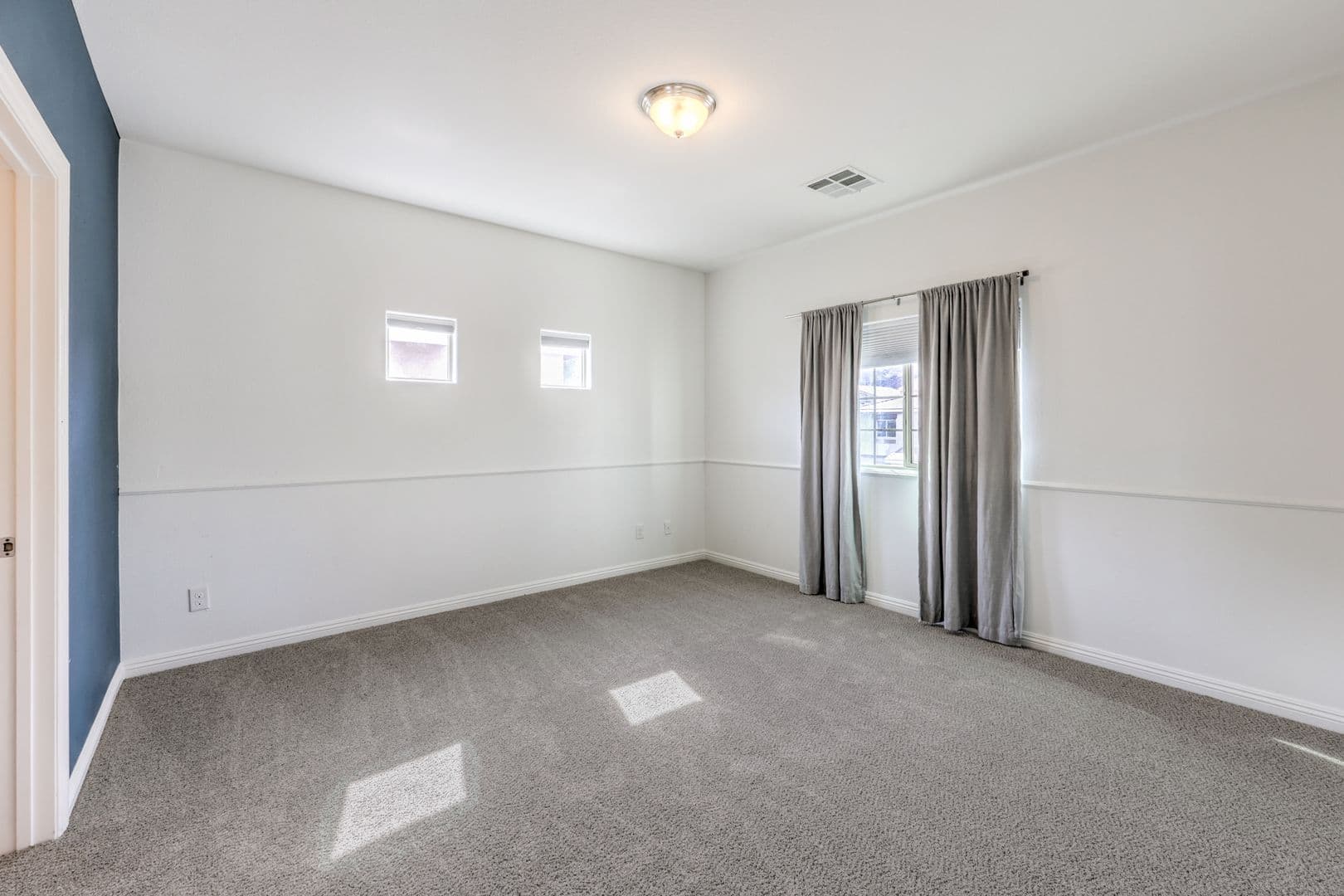 Henderson House: 824 Plockton