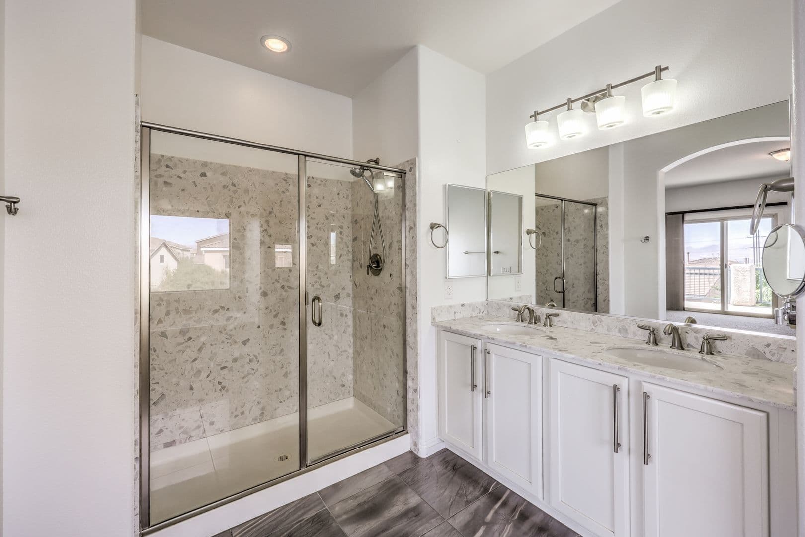 Henderson House: 824 Plockton