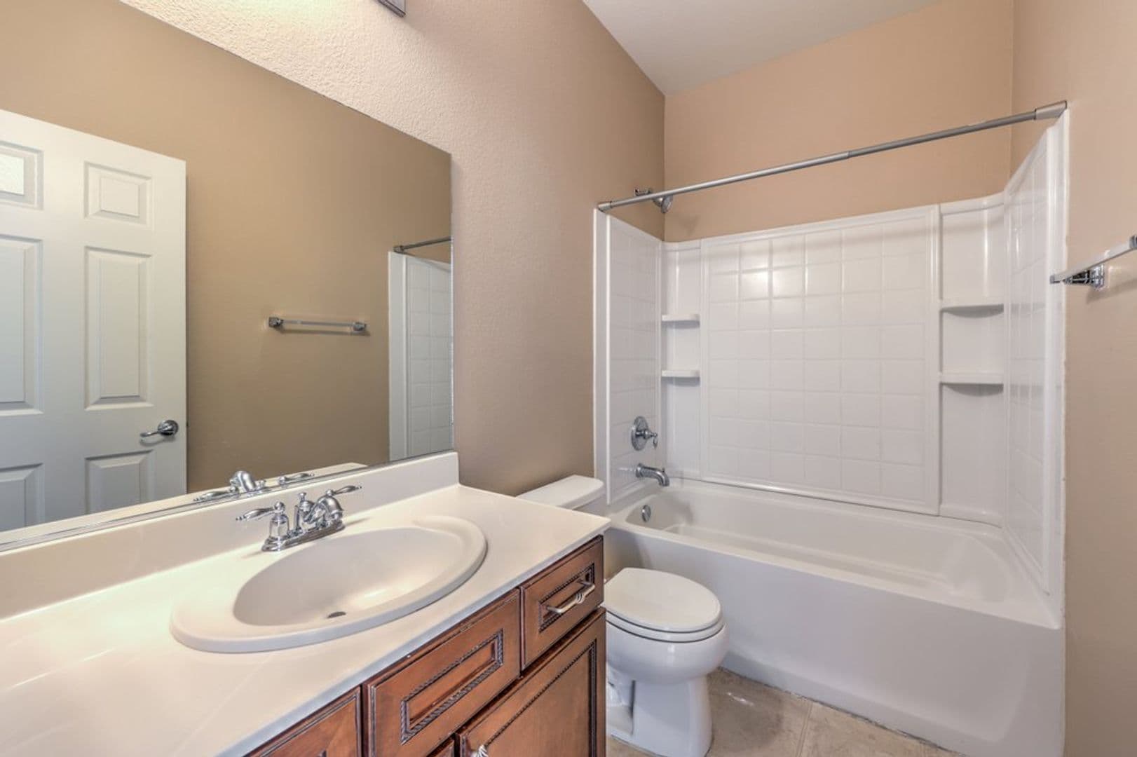 NORTH LAS VEGAS House: 8229 SAWMILL FALLS ST