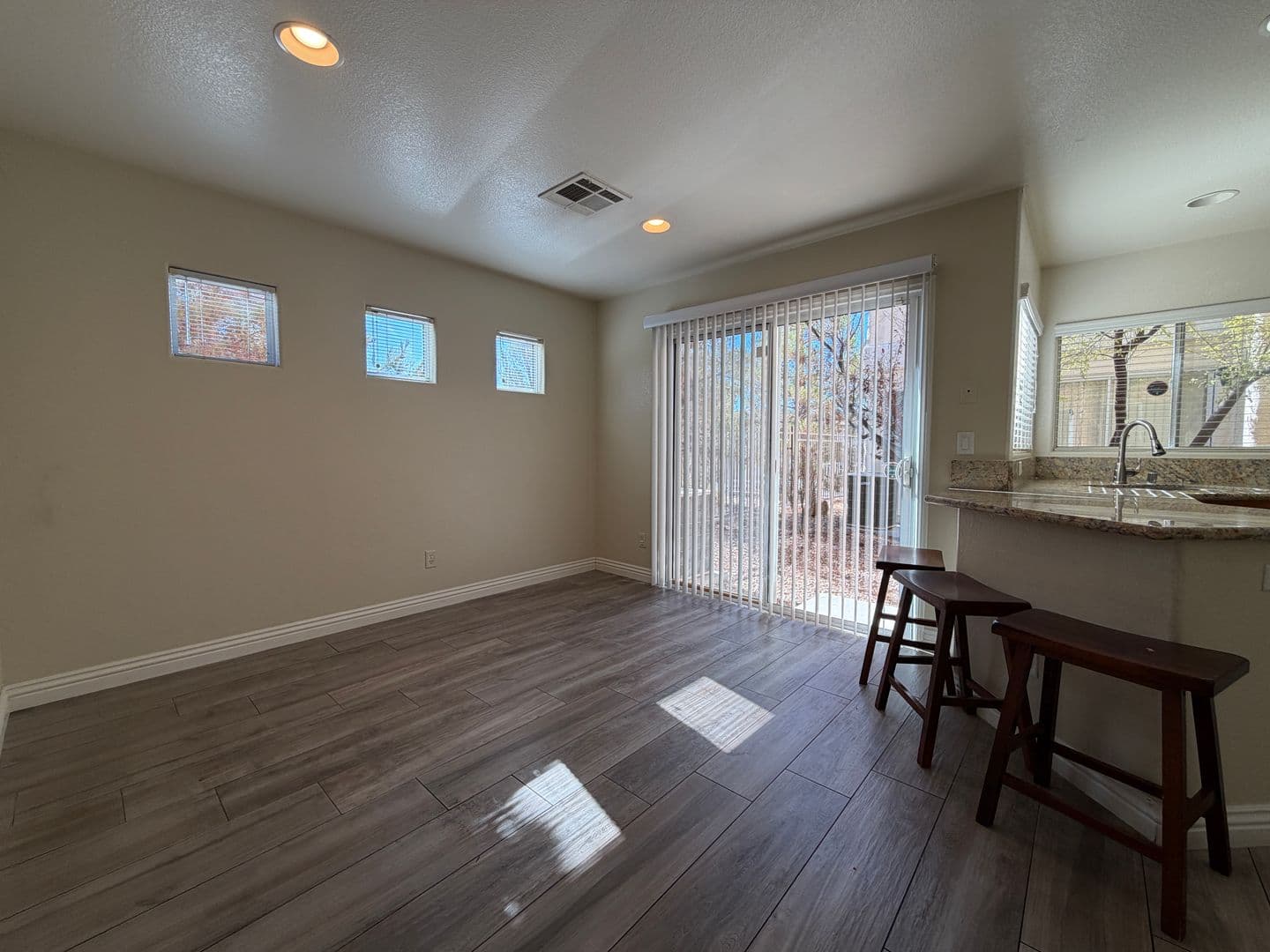 Las Vegas House: 10381 Coyote Cub Avenue