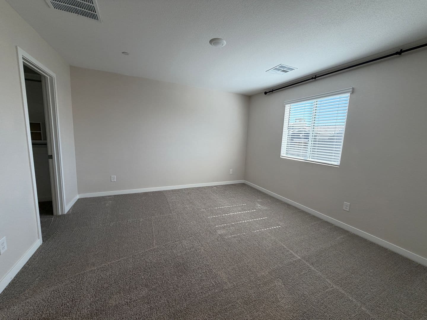 Las Vegas House: 6276 Foxes Dale St.