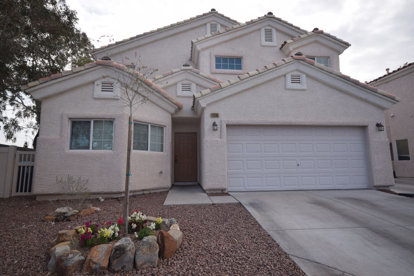 LAS VEGAS House: 8036 GALLAGHER ISLAND ST