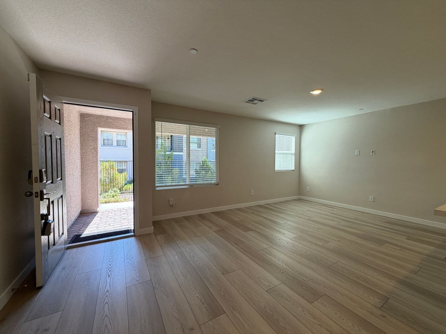 Las Vegas House: 6276 Foxes Dale St.