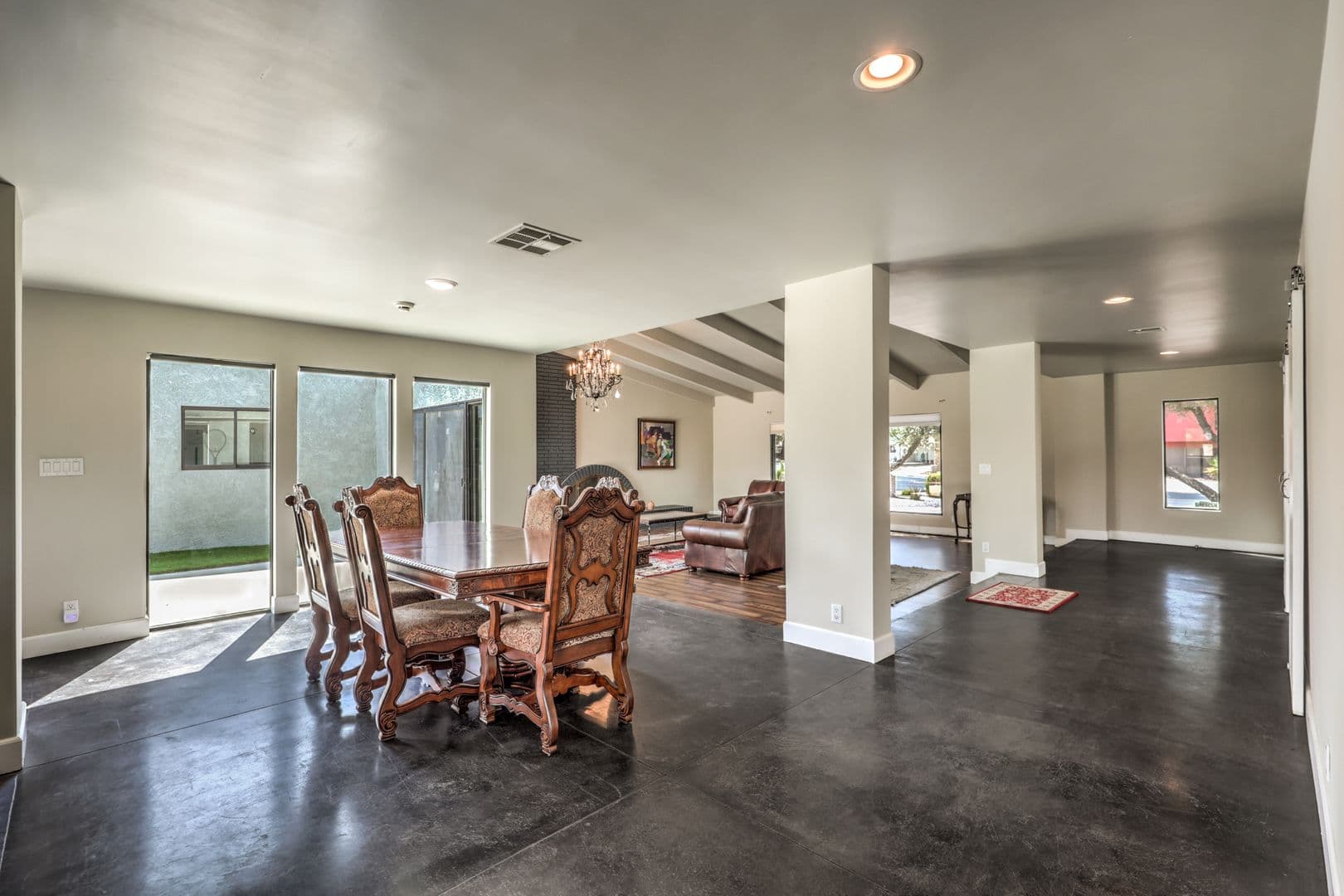Las Vegas House: 1926 Papago Ln