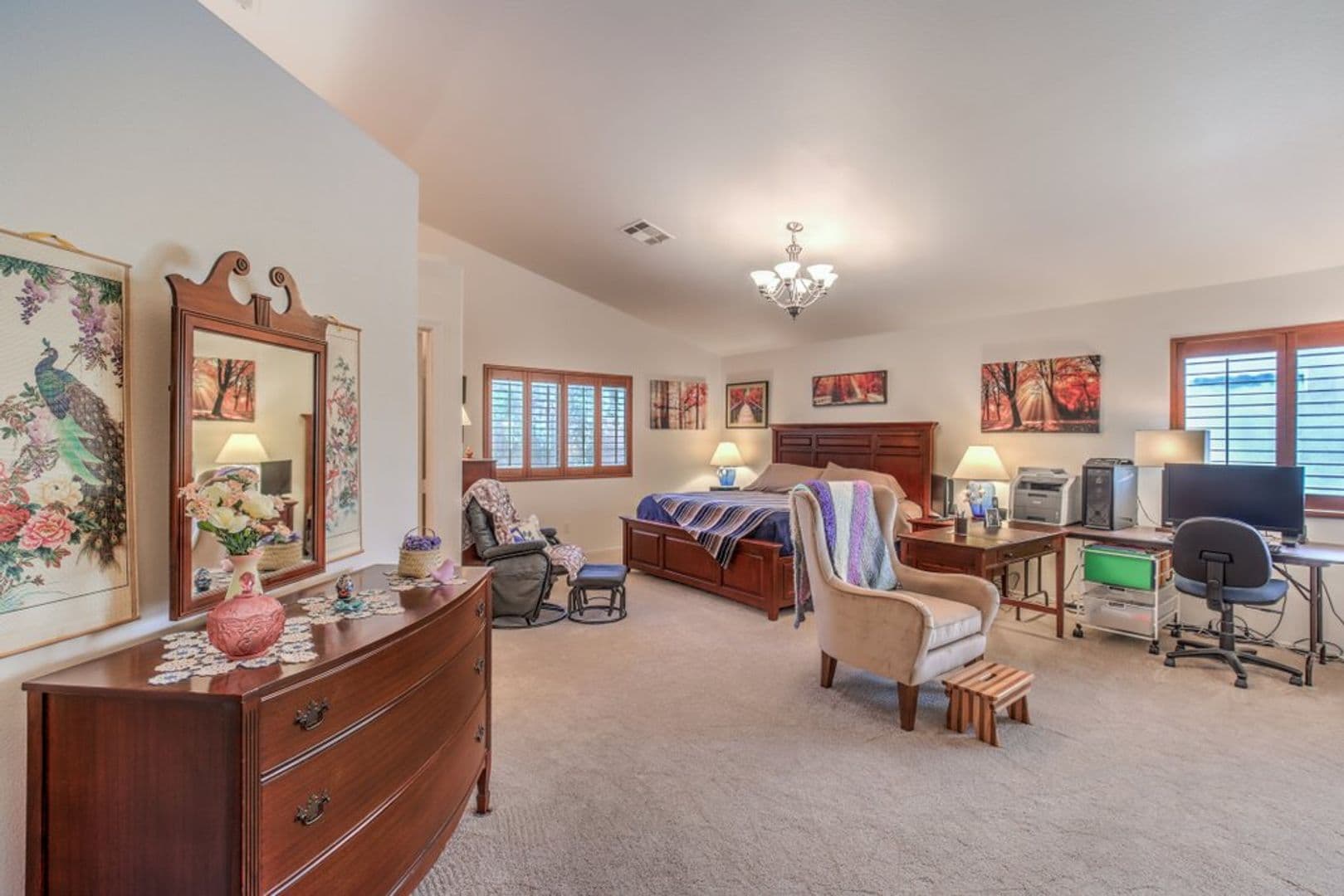 Henderson House: 2733 Bensonhurst Lane