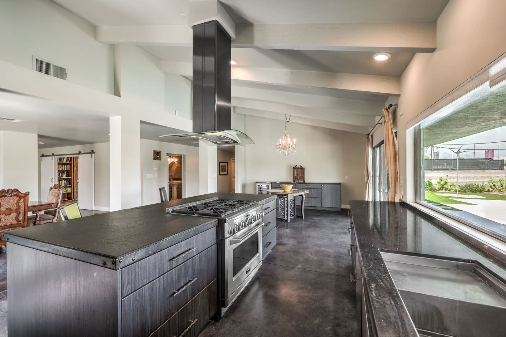 Las Vegas House: 1926 Papago Ln