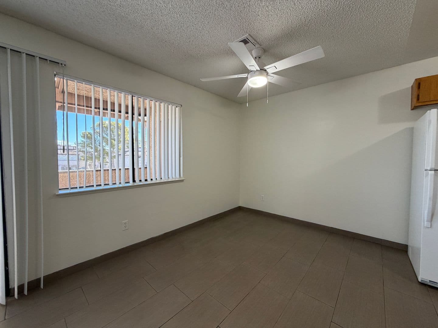 Las Vegas Apartment: 3704 Scuba Circ.