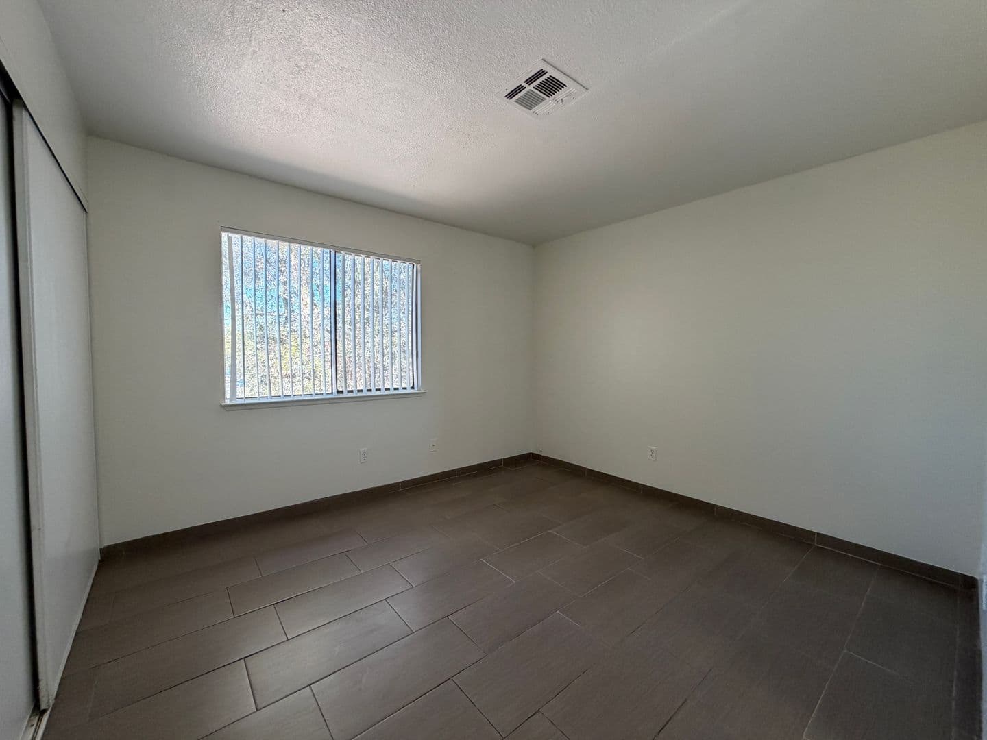 Las Vegas Apartment: 3704 Scuba Circ.