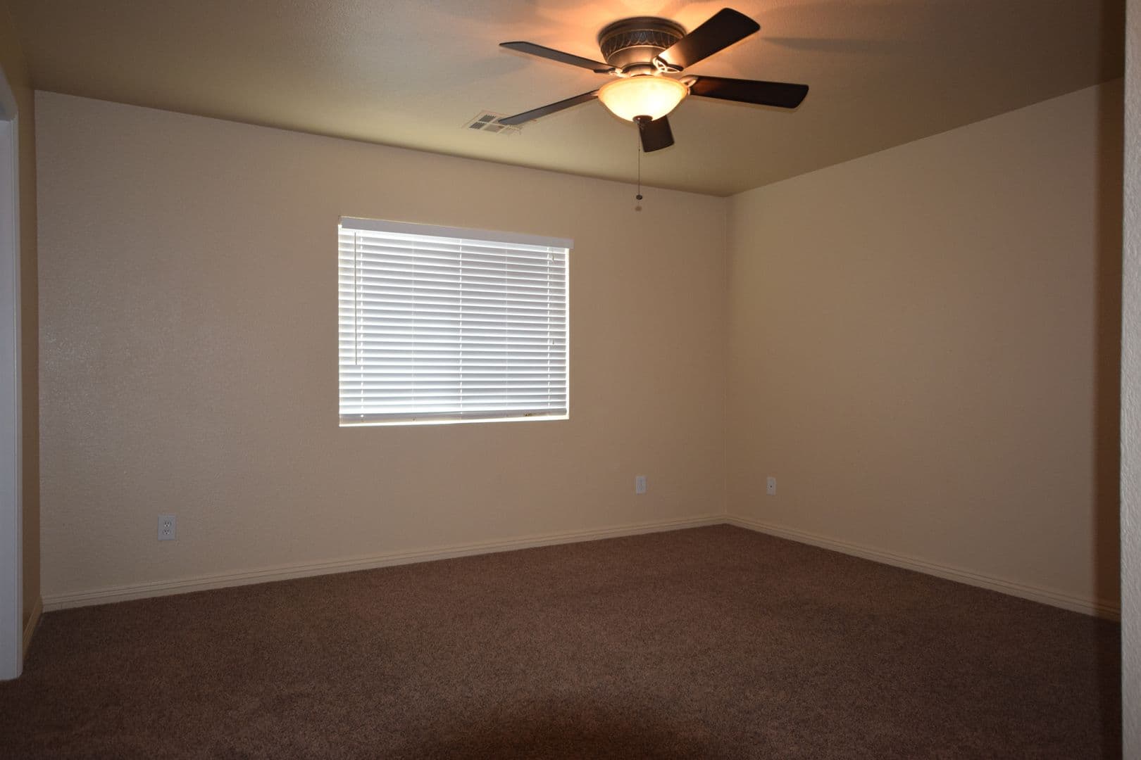 LAS VEGAS House: 8036 GALLAGHER ISLAND ST