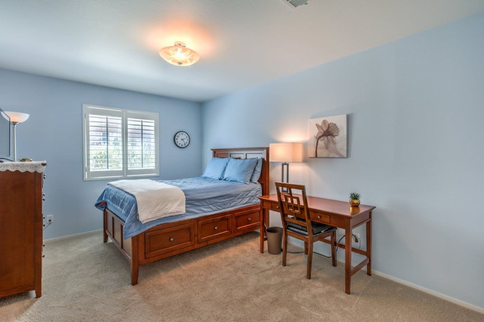 Henderson House: 2733 Bensonhurst Lane
