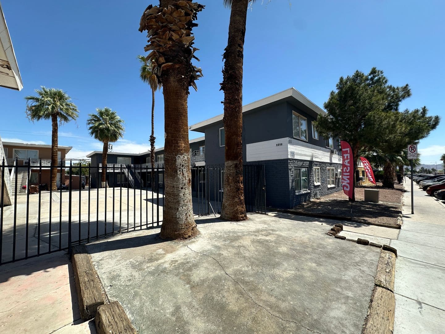 Las Vegas Apartment: 2105 Sunrise Avenue