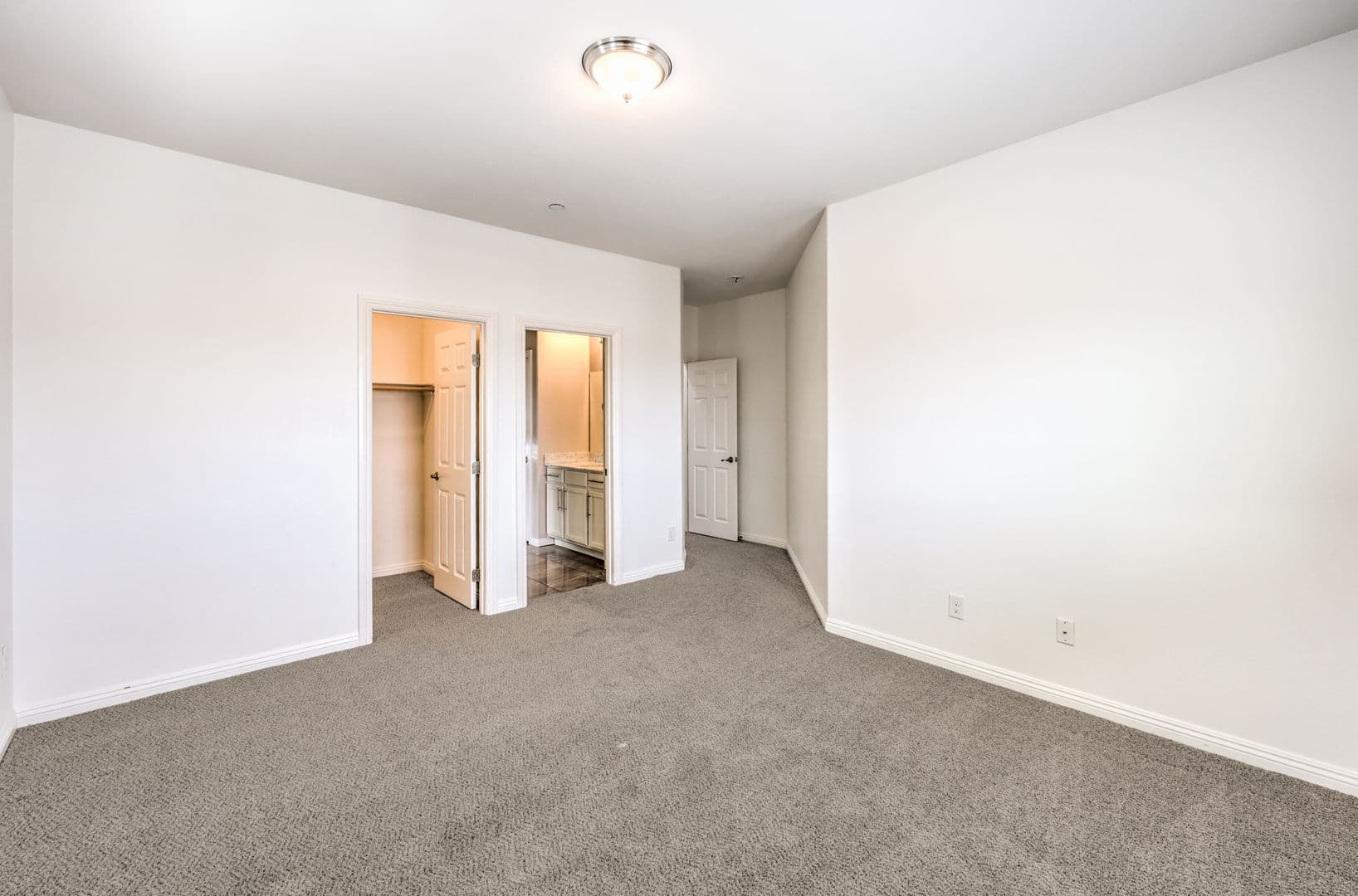 Henderson House: 824 Plockton