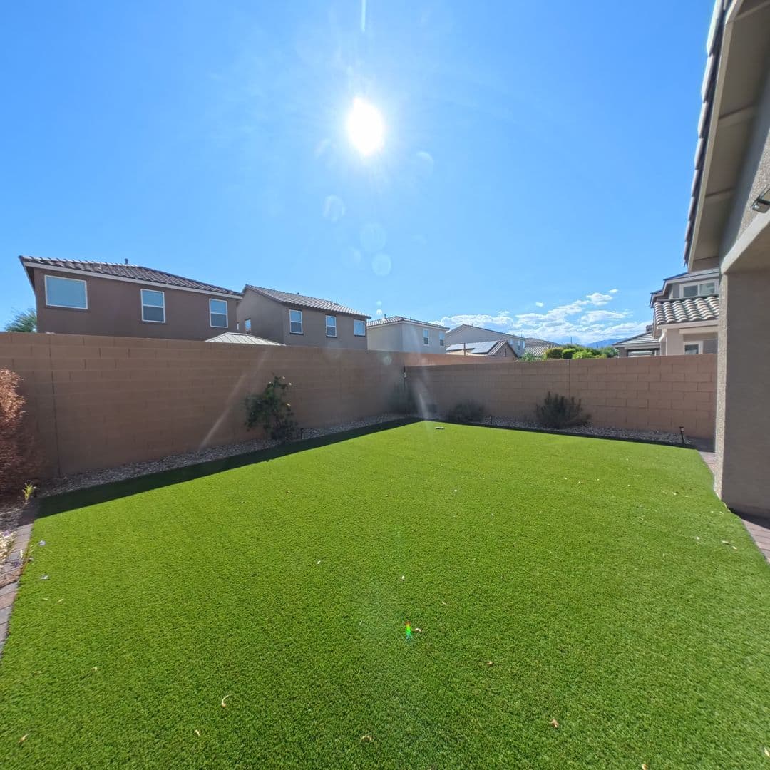 Las Vegas House: 6547 Dove Point Pl